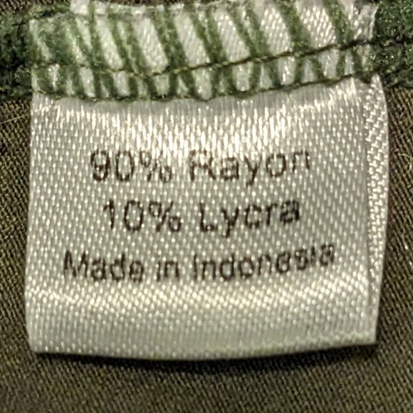 Flutter Clothing Mock Turtleneck Long Sleeve Top Hunter Green Size L/XL - Picture 4 of 5